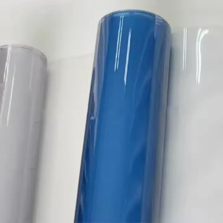 PVC Lamining Film -Multoblaj Surfacaj Traktaj Ebloj
