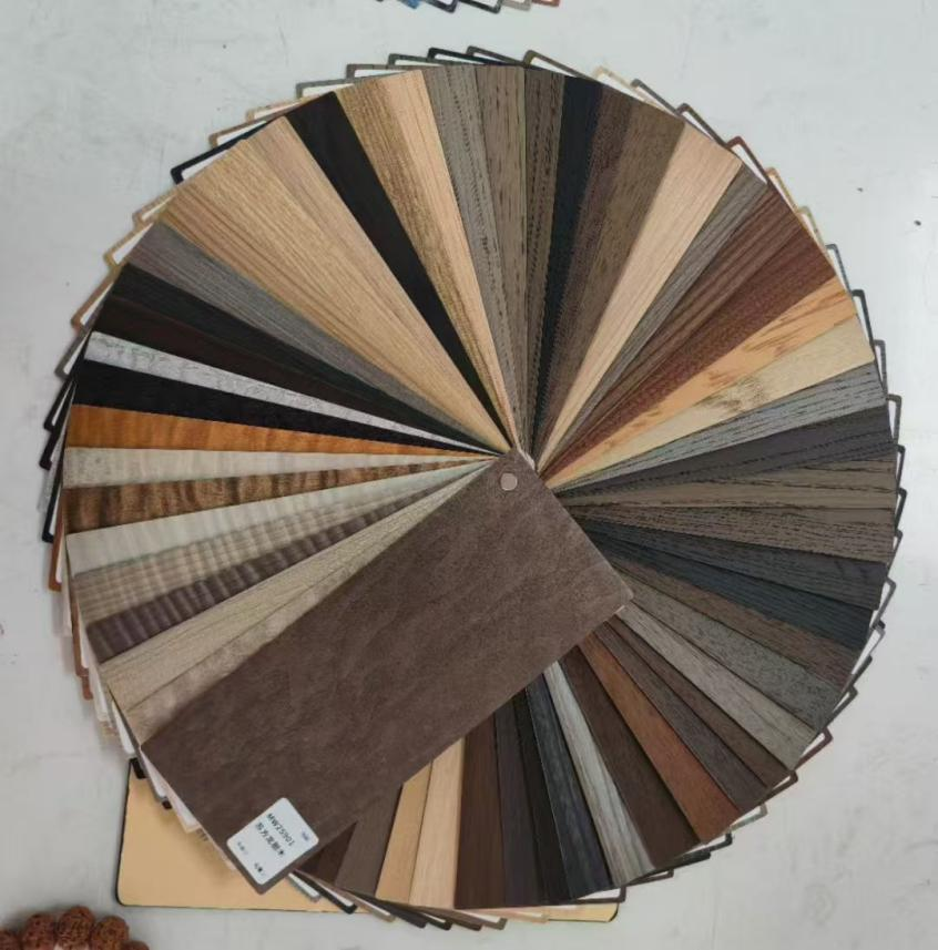 Surfaca Dekoracio de Neoksidebla Ŝtalo Pordoj: Analizo de la Farebleco de Wood Grain Film Application